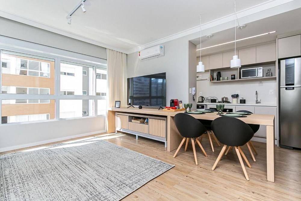 K-platz 406 - Elegante E Moderno Na Localizacao Do Continente Apartment